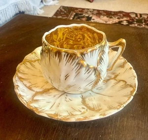 Antike vergoldete & Weißkohl Design Porzellan Demitasse Tasse & Untertasse - Bild 1 von 4