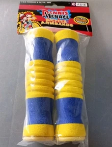 Dennis The Menace Kids Bikes And Trikes Blue And Yellow Handlebar Grips Beano - Picture 1 of 7
