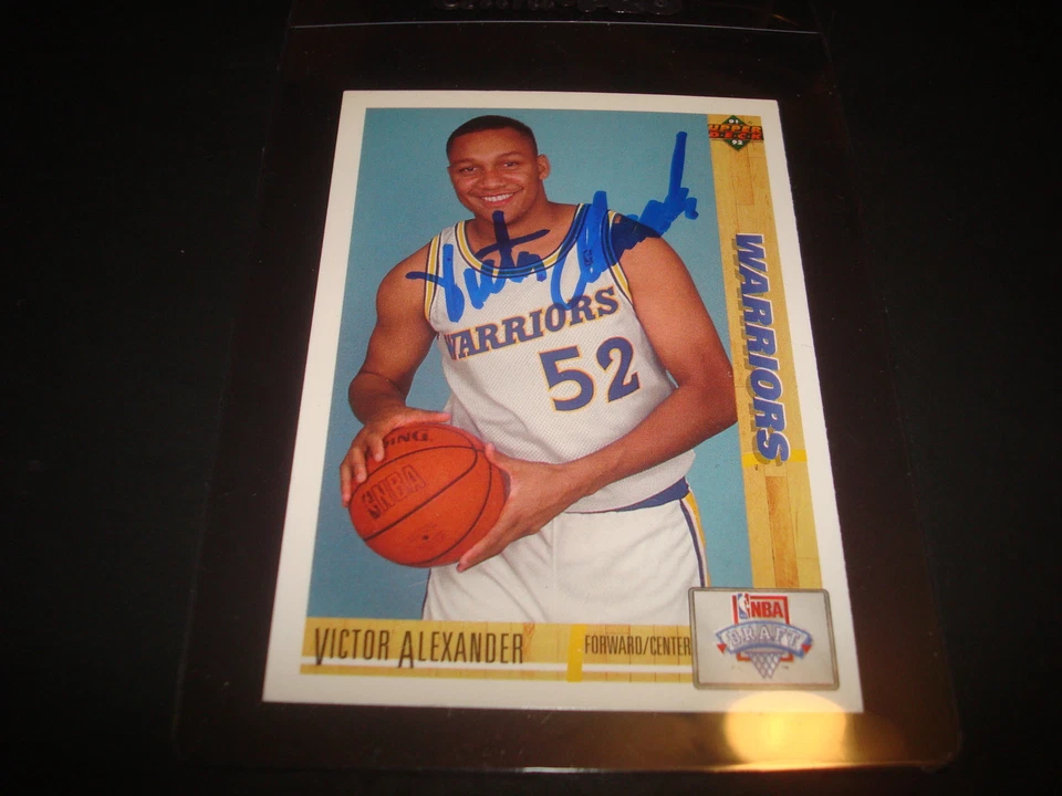 1992 UPPER DECK #10 VICTOR ALEXANDER WARRIORS Iowa SIGNED AUTHENTIC AUTOGRAPH - Image 1 of 1