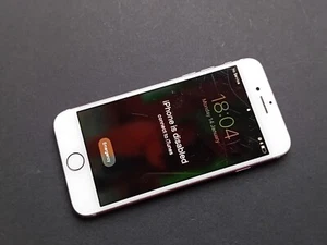 Apple iPhone 7 różowe złoto 32GB A1778 - uszkodzony na części takie, jakie są - Zdjęcie 1 z 10