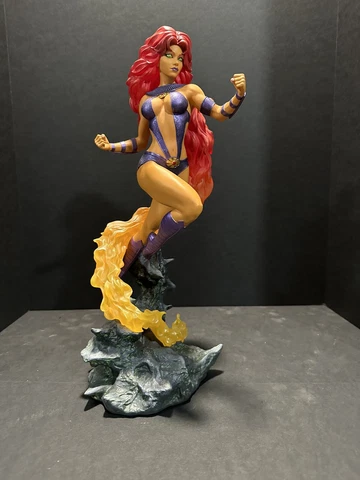 TWEETERHEAD STARFIRE DC Super Powers 1:6 Scale Cover