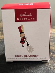 COOL CLARINET Hallmark 2023 KOC Member Exclusive Special Edition Ornament - Bild 1 von 2