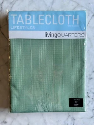 Mantel Living Quarters estilos de vida tamaño 70" salvia redonda Foto 1 de 4