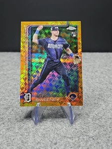 2025 Topps Chrome Logofractor Trey Sweeney #6 rifrattore oro /50 Detroit RC - Foto 1 di 4