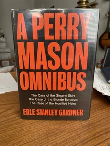 A Perry Mason Omnibus: The Case of The Singing Skirt; The Case of the...  (BCE) - Imagen 1 de 9