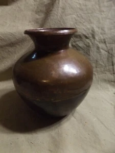 Primitive Antique Early 19th C Dovetailed Hammered Copper Vase 6x6" - Picture 1 of 10