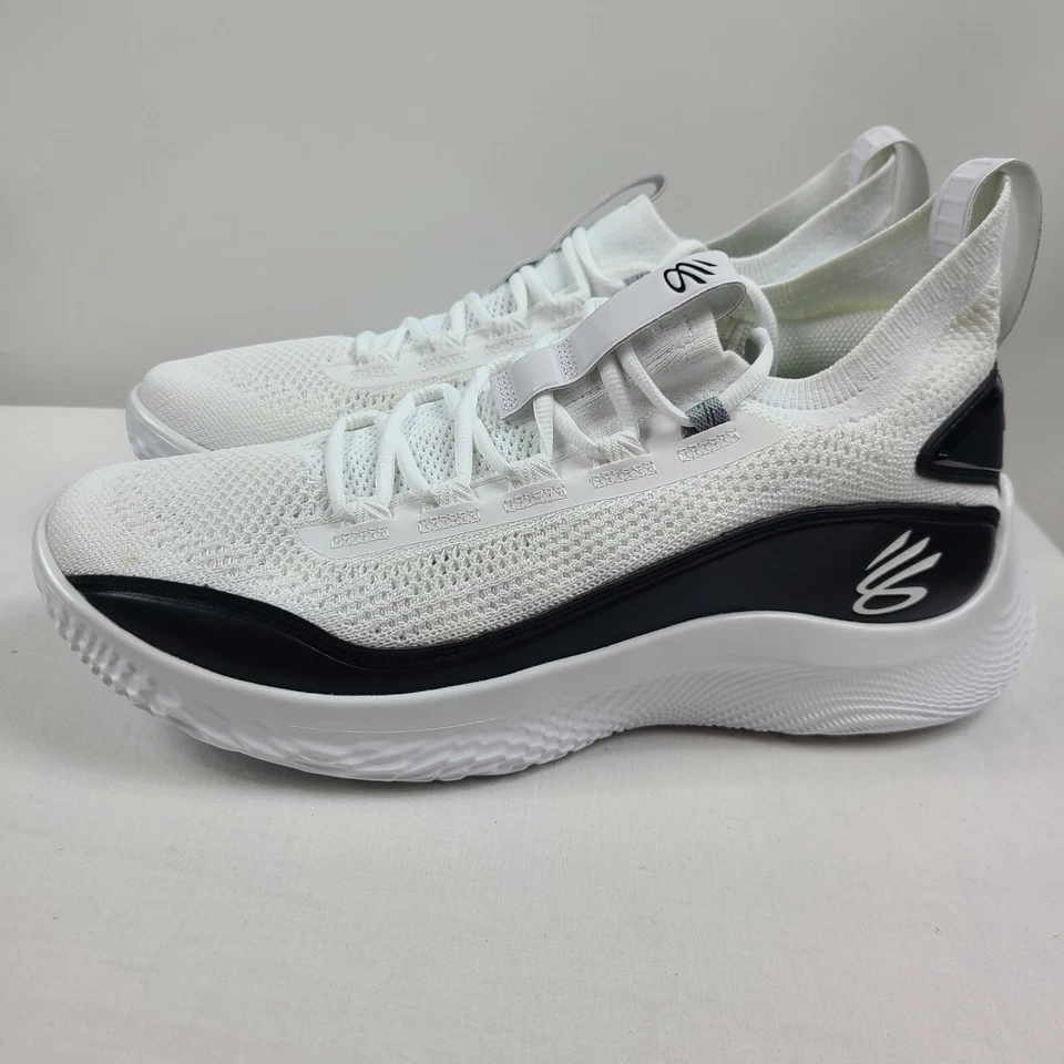 Tênis de basquete masculino tamanho 13 Under Armour UA Team Curry 8 quase perfeito 3024785 111 - Imagem 1 de 1