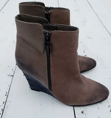 Fergie Aurora Brown Snakeskin Suede Wedge Ankle Boots Size 9.5 - Image 1 of 4