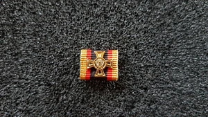 (S1-147) Bundeswehr Ehrenkreuz Gold Miniaturordensspange - Picture 1 of 3