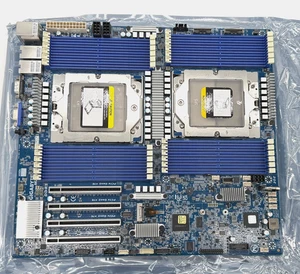 GIGABYTE MZ73-LM0 Rev. 3.x Motherboard - AMD EPYC™ 9005/9004 - E-ATX DP PCIe Gen - Picture 1 of 3