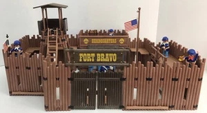 Playmobil 1987 Western Fort Bravo 3773 de colección con figuras casi completas - Imagen 1 de 17