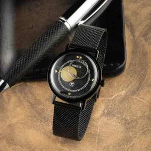 Set esclusivo vintage sovietico Raketa Copernicus anni 80 con 4 cinturini - scatola in pelle - Foto 1 di 7