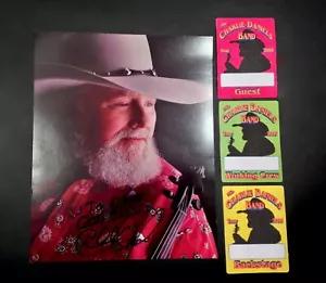 Vintage 2006 Charlie Daniels Signed Photo W/ Three Various Stage Access Passes. - Picture 1 of 7