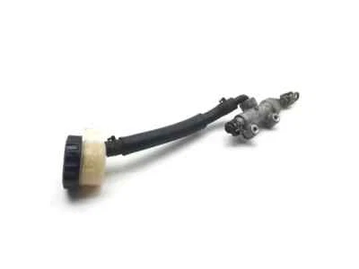 Cilindro maestro de freno trasero Kawasaki Ninja 250R EX250F 2565 1994 Foto 1 de 4