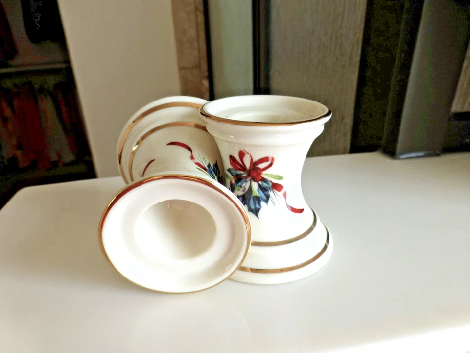 Candelabros cónicos palos de Lenox Winter Greetings alrededor de la década de 1990 Foto 1 de 3