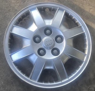 (1) Cubierta de rueda tapacubos atornillable Buick Rendezvous CX 16" 2002-2005 OEM #R6 9593863 Foto 1 de 4