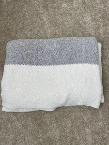 Barefoot Dreams Cozy Chic Contrast Tip Trim Throw Blanket 43” x 64" Gray - Picture 1 of 5