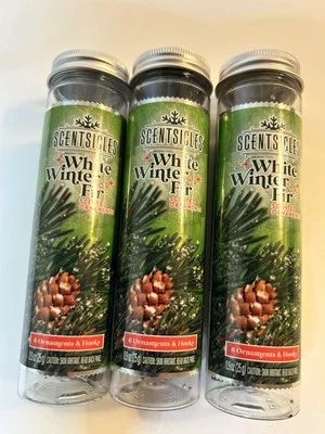 Lote de 3 adornos y ganchos perfumados de abeto de invierno blanco Scentsicles en total 18 Foto 1 de 4