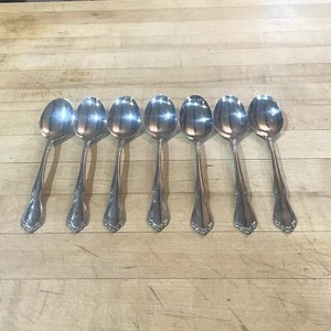 Set of 7 Oneidacraft Deluxe CHATEAU Stainless Soup Spoons - Picture 1 of 4