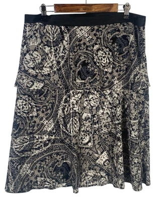 Falda Lane Bryant Talla 14 Negra Paisley Gasa Capas Capricho Grunge Y2K Foto 1 de 4