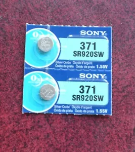 2 X Sony Watch Batteries 371 (SR920SW S921E SR69 AG6 ) EXP Oct 2032 - Picture 1 of 2