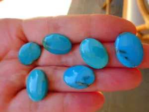Cabochon Natural Turquoise Gemstone 6 Oval Jewellery making - Picture 1 of 5