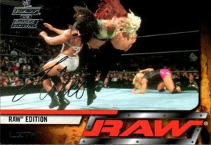 Tarjeta de lucha libre Fleer WWE Raw vs. Smackdown 2002 edición #23 Lita 🙂 - Imagen 1 de 2