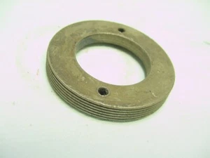 NUEVO DE LOTE ANTIGUO TRIUMPH CUB T20 BUJE DE RUEDA DELANTERA TUERCA DE BLOQUEO PARTE # 37-0968 ROSCA IZQUIERDA - Imagen 1 de 2