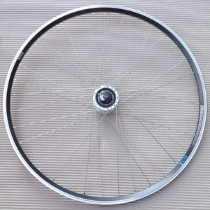 28" VORDERRAD mit SHIMANO NABENDYNAMO DH3N72 EXAL ZX 19 FELGE DT SPEICHE - Bild 1 von 6