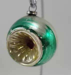 Vintage Weihnachtsschmuck einzelner Einzug Kugel mundgeblasenes Glas 1,5" grün und gelb - Bild 1 von 8