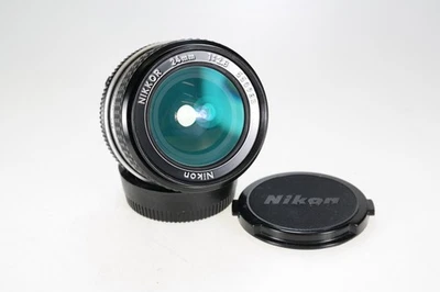 Nikon Nikkor 2.8/24 mm #550983 Nikon Ai - Image 1 of 3
