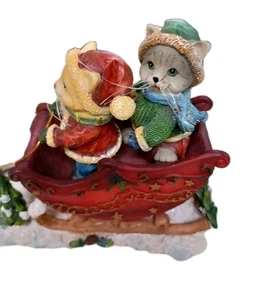 Christmas Sleigh Kitty Cat & Cardinal Vintage Holiday Decor - Picture 1 of 6