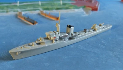 Wiking Metall Modell 471 - 1 : 1250 polnischer Zerstörer Grom 8,5 cm - Bild 1 von 4