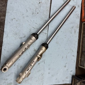 Yamaha RT100 1990-2000 motocicleta horquilla delantera tubos suspensión - Imagen 1 de 5