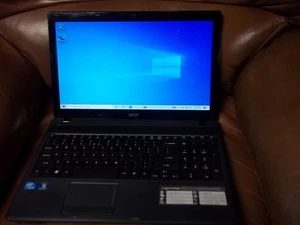 Acer Aspire Laptop 8GB RAM 500GB HDD Intel CPU Windows 10 READ Below - Picture 1 of 6