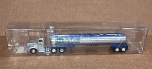 Tonkin Toy, PETERBUILT MODEL 386 SEMI TRACTOR, INTERSTATE TANKER TRAILER (1/87) - Picture 1 of 5