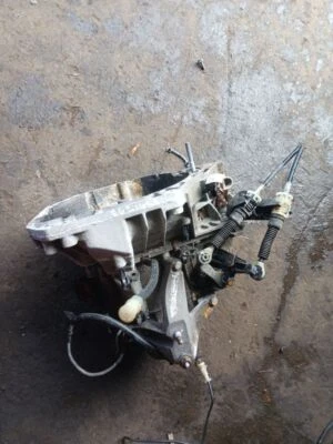 2016 DACIA SANDERO STEPWAY II GEARBOX/TRANSMISSION Jh3 351 044188 - Image 1 of 4