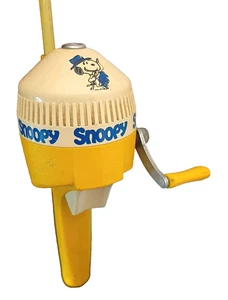 Snoopy Kinder Angelrute Brunswick 1982 Zebco 26" Rod & Reel getestet und Casting - Bild 1 von 4