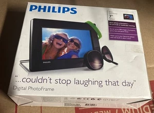 Philips (SPF1017) 7" LCD 512MB Digital PhotoPicture Frame Brand New - Picture 1 of 3