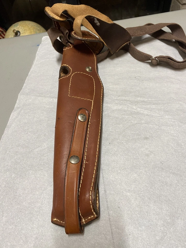 triple k shoulder holster 191 7 Large Revolver 17" - Image 1 of 4