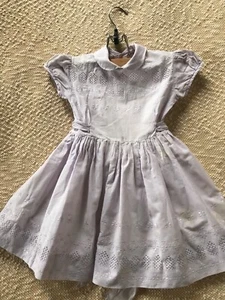 Vintage Childs Swiss Eyelet Pale Lilac Cotton Frock-Age 2-3 - Picture 1 of 5