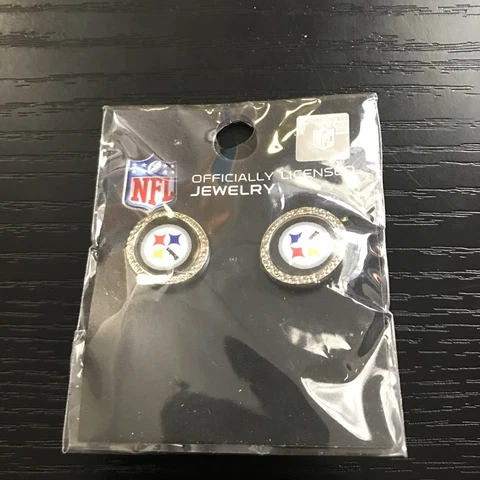 Team Spirit Pittsburg Steelers NFL Team Logo Stud Silver Post Earrings Jewelry! Cover