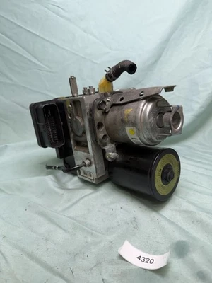 Módulo actuador bomba de freno antibloqueo ABS Toyota Prius 2004-2009 44510-47050 OEM Foto 1 de 4