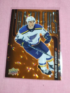 2025-26 Upper Deck Series 1 - Dazzlers Dalibor Dvorsky #DZ-7 Orange (RC) - Bild 1 von 2