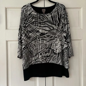 NEU Chico's Größe 3 schwarz weiß entspannt Bluse Wellen Schlitz Rücken Lagenlook Chicos XL - Bild 1 von 12