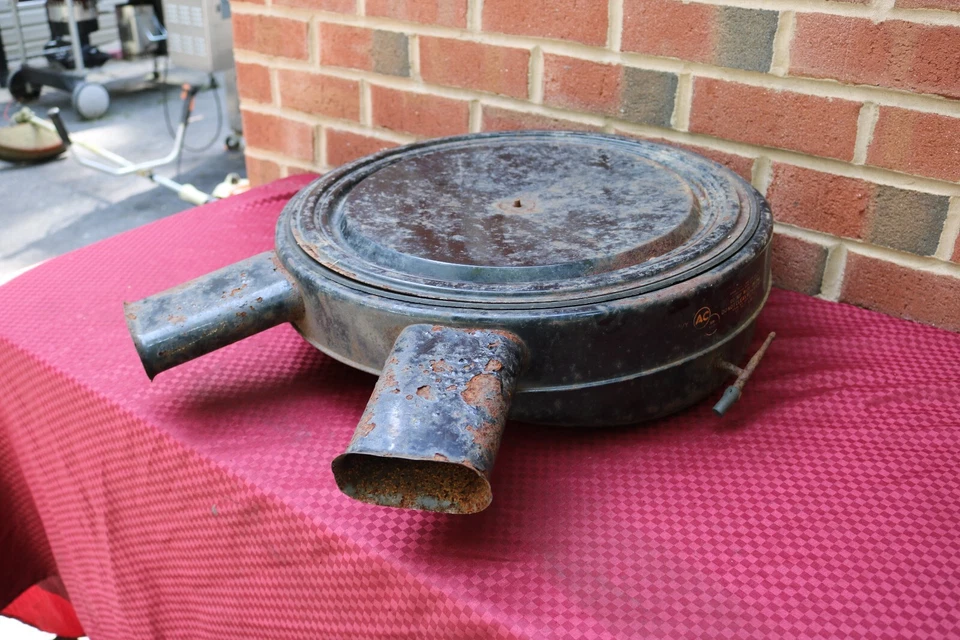 59 1959 PONTIAC BONNEVILLE CATALINA TRI-POWER AIR CLEANER - Image 1 of 4