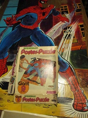 Spiderman 1974 Poster Puzzle Aurora 9 Sq Feet Giant Floor Marvel Comic Book - Image 1 of 4