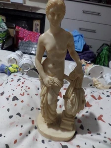 Vintage A. Santini Classic figure Nude Woman Sculpture Italy - Picture 1 of 3