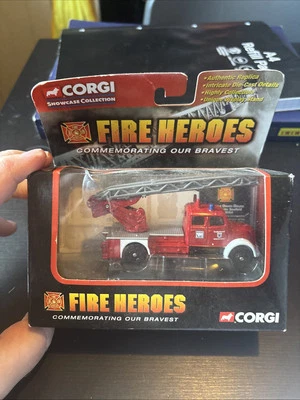 The Corgi Showcase Collection Fire Heroes CS90064 features a Magirus Deuts. - Image 1 of 2