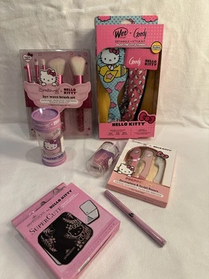 🎀 Set de regalo de maquillaje y belleza de Hello Kitty - Paquete de coleccionista de edición limitada Foto 1 de 4